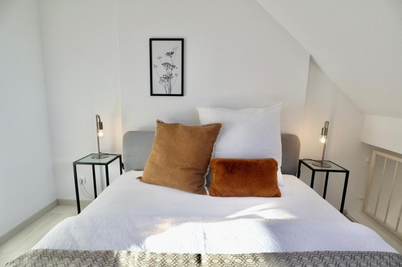 Gallery Apartment: Maisonette + Free Parking + Netflix Essen Exteriör bild
