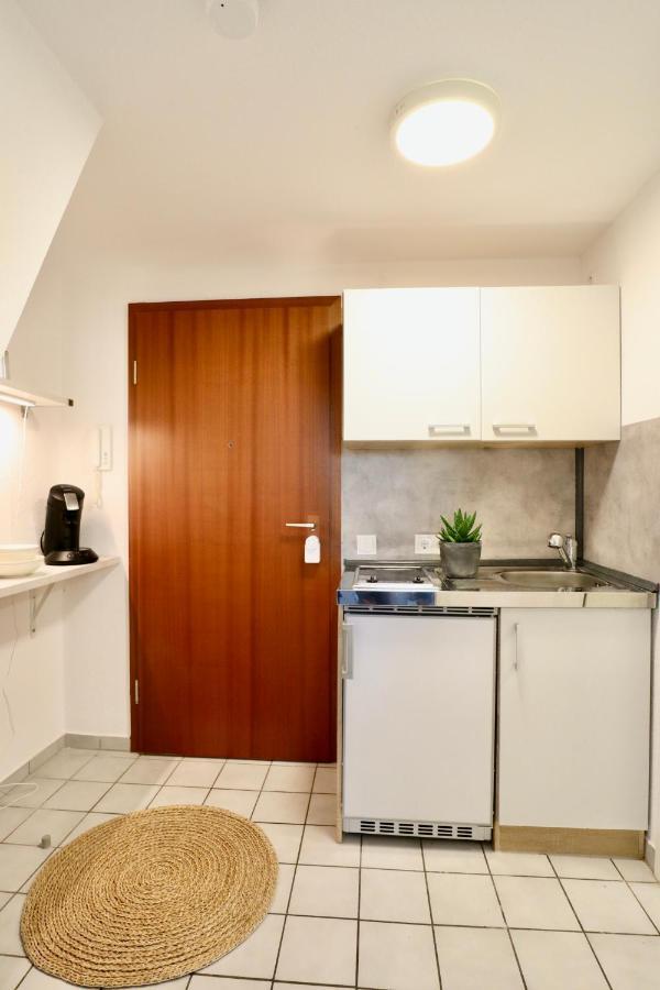 Gallery Apartment: Maisonette + Free Parking + Netflix Essen Exteriör bild