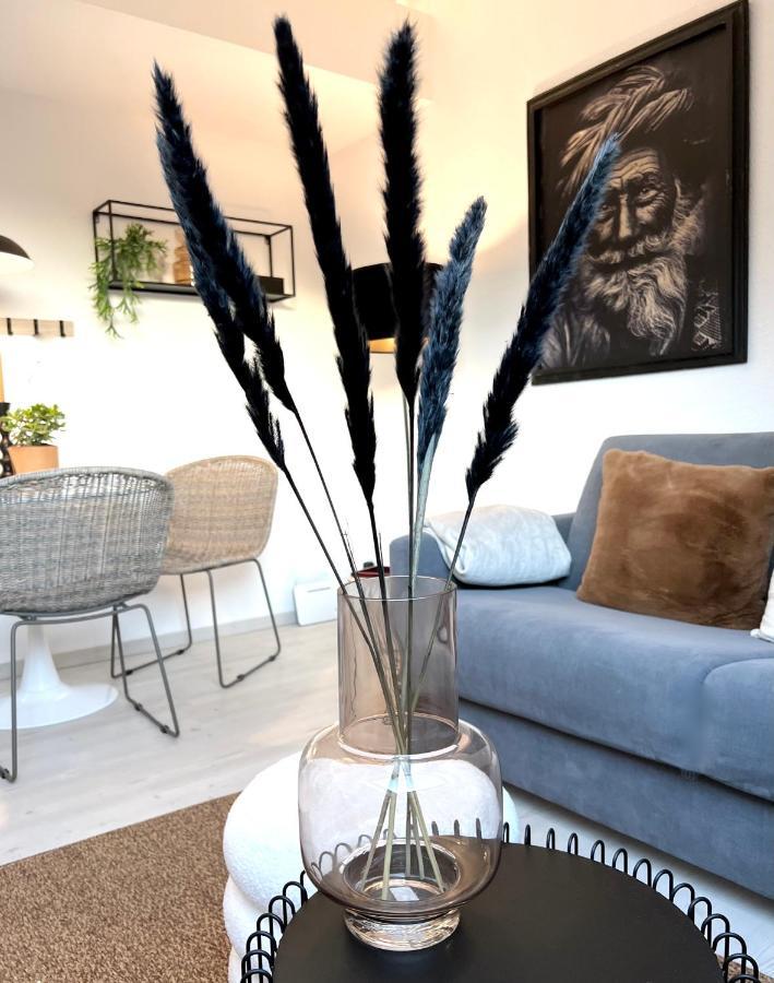 Gallery Apartment: Maisonette + Free Parking + Netflix Essen Exteriör bild